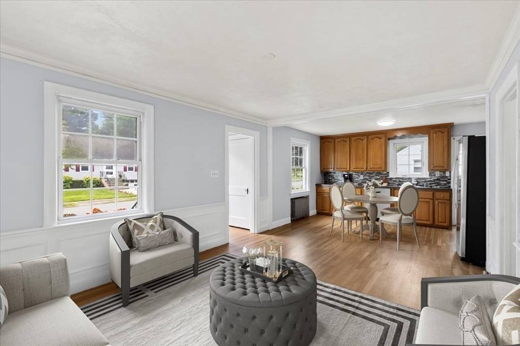 Walpole, MA 02032,5 Marston Rd