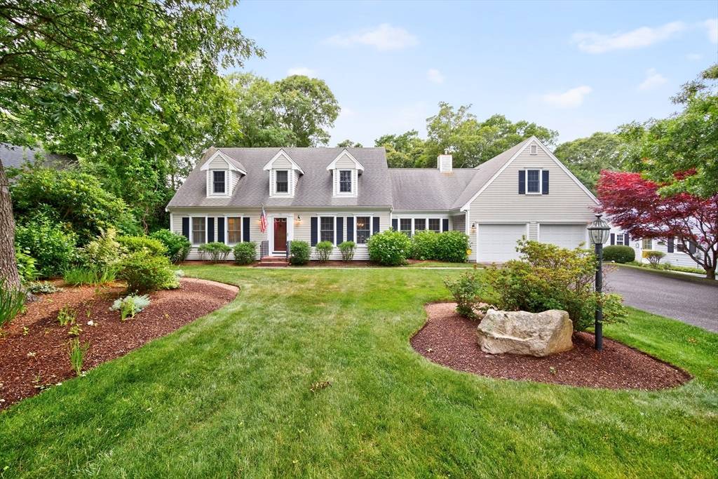 45 Northside Dr, Dennis, MA 02660