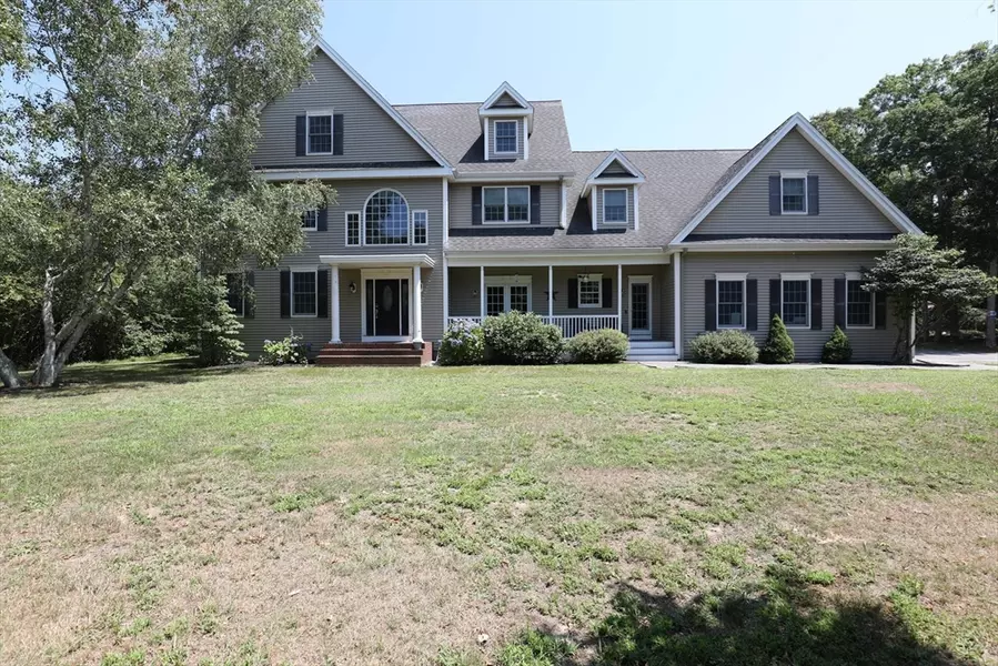 6 Louis Ave, Bourne, MA 02561