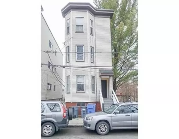 Cambridge, MA 02139,23 Pine St #2