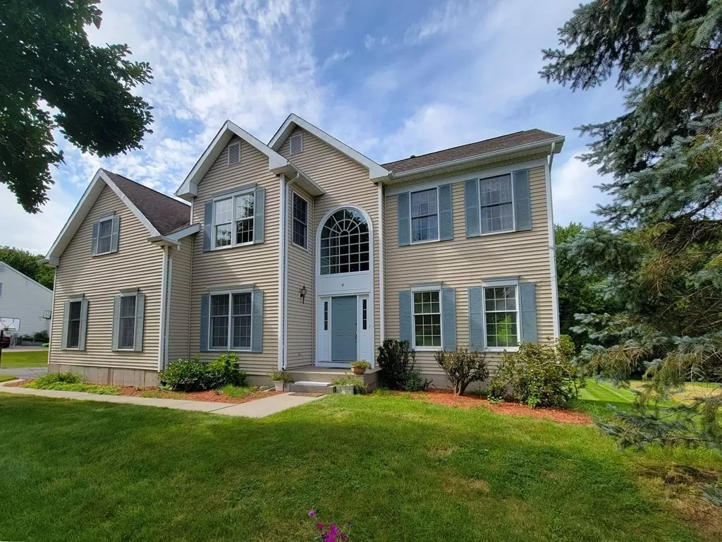 Westborough, MA 01581,4 Jacob Jones Way