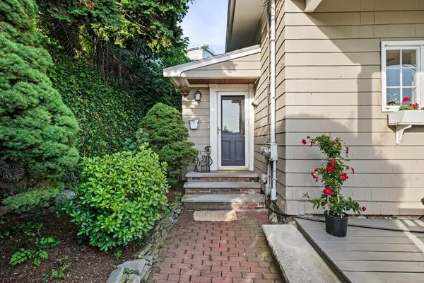 Swampscott, MA 01907,25 Ingalls Terrace