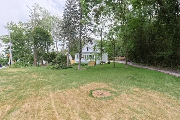 Worcester, MA 01602,1250 Pleasant St