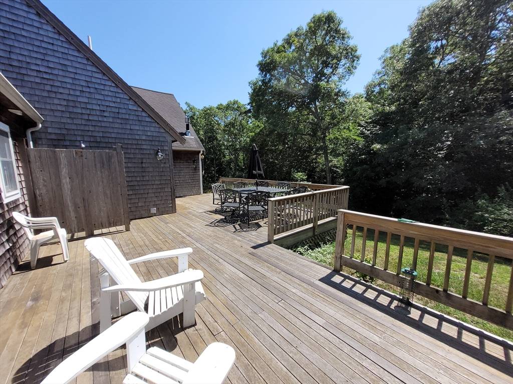 Brewster, MA 02631,393 Thousand Oak Drive