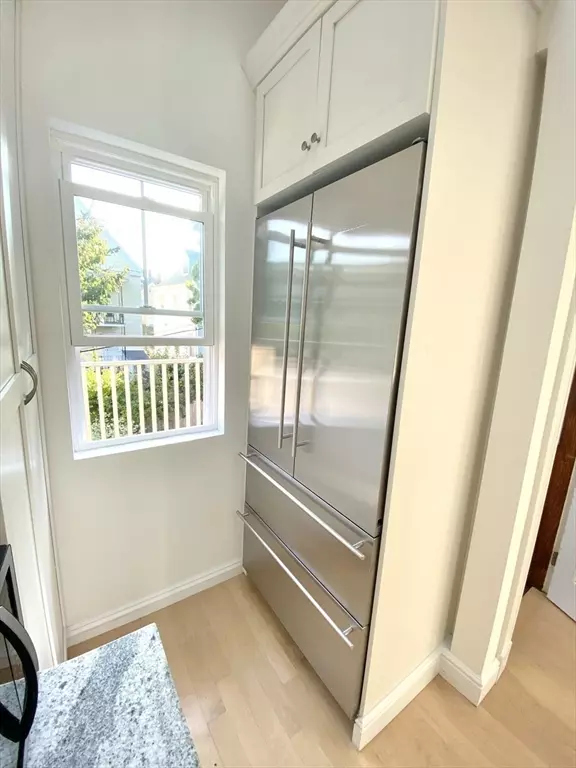 Somerville, MA 02144,24 Hall St #2