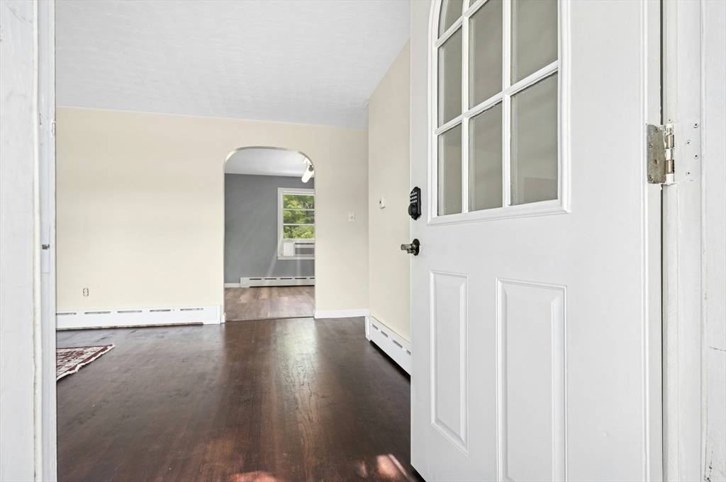 Oxford, MA 01540,7 Millbury Blvd