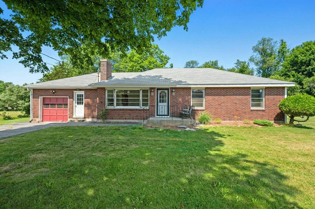 Oxford, MA 01540,7 Millbury Blvd