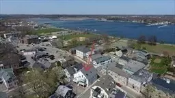 Newburyport, MA 01950,169 Merrimac St #5