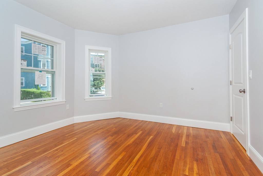 Boston, MA 02125,57 Sudan Street #1