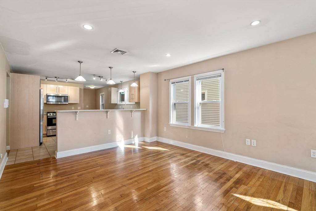 Boston, MA 02125,149 Sydney Street #1