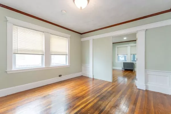 Quincy, MA 02170,70 Hobart Street #1