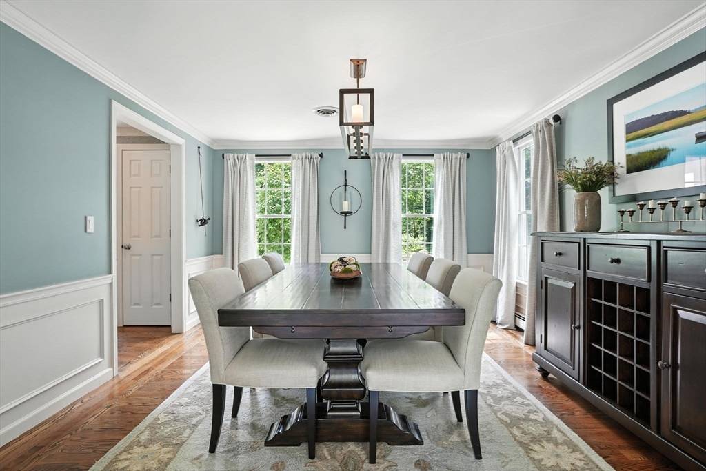 Norwell, MA 02061,37 Pleasant St