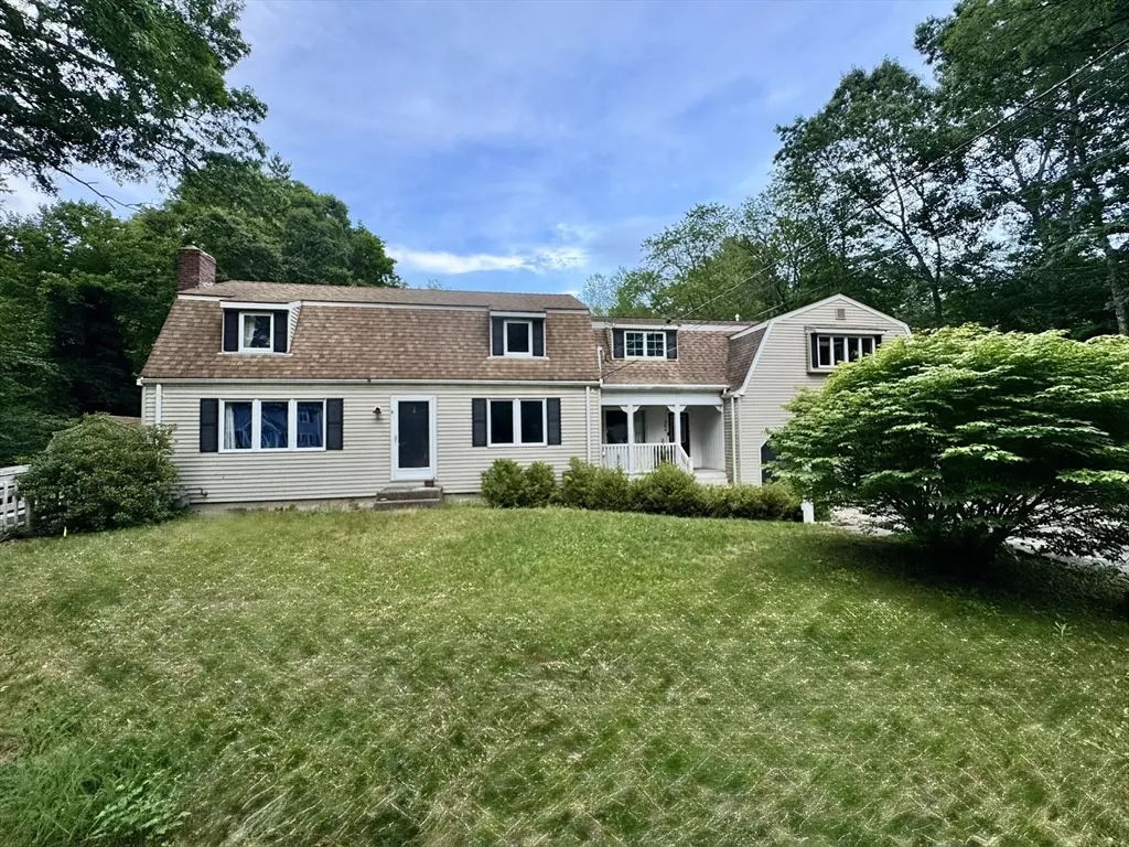 Pembroke, MA 02359,344 Forest St