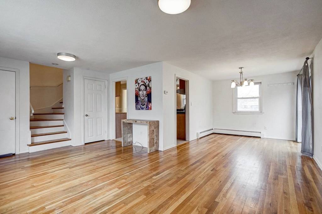 Woburn, MA 01801,6 Keith Cir #A
