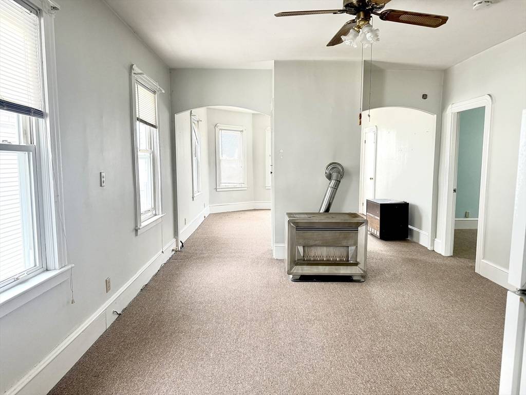 New Bedford, MA 02746,87 Hathaway St #3