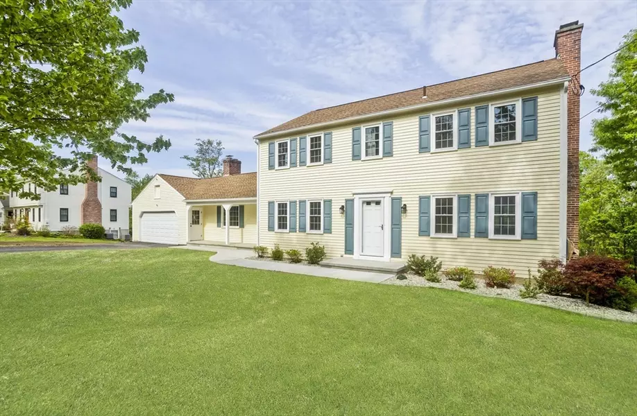 28 Eastwood Drive, Wilbraham, MA 01095
