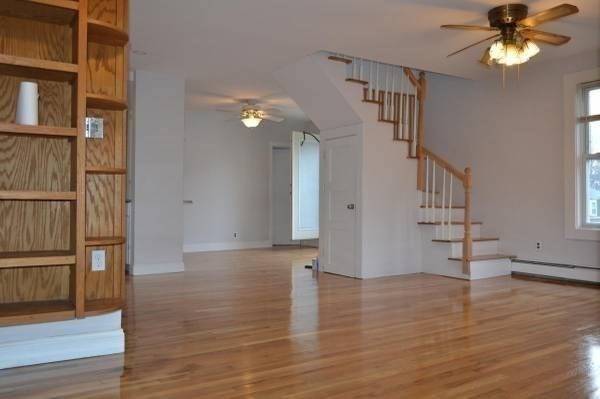 Medford, MA 02155,61 Bower St #2