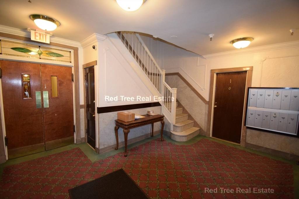 Boston, MA 02215,117 Park Dr #D