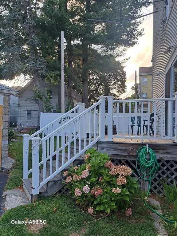 40 Ames St #1, Worcester, MA 01604