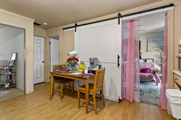 Falmouth, MA 02536,16 Annette Avenue