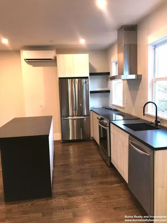 Boston, MA 02127,2 Gifford Place #2