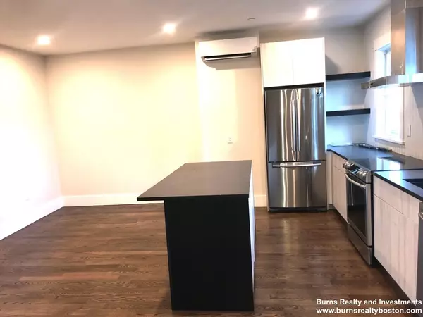 Boston, MA 02127,2 Gifford Place #2