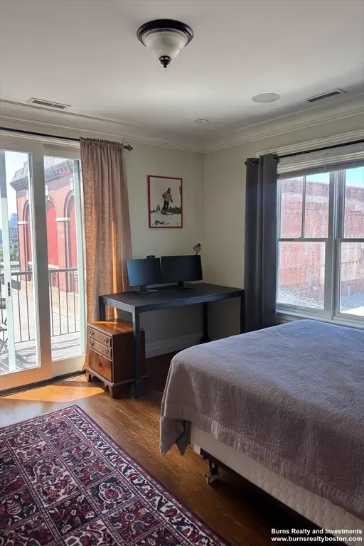 Boston, MA 02127,3 M Street #5