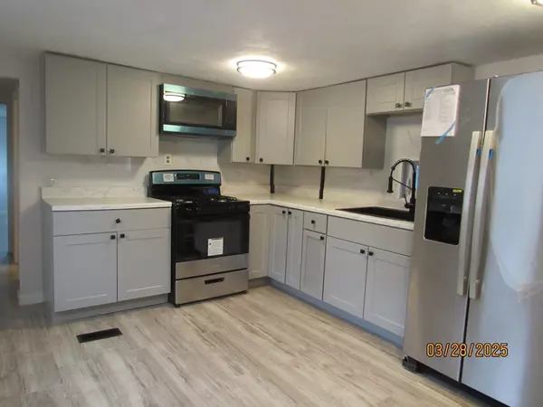 Saugus, MA 01906,846 Broadway (Route 1) #2