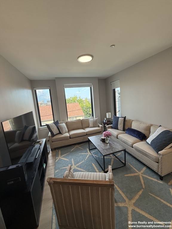 Boston, MA 02127,400 W Broadway #306