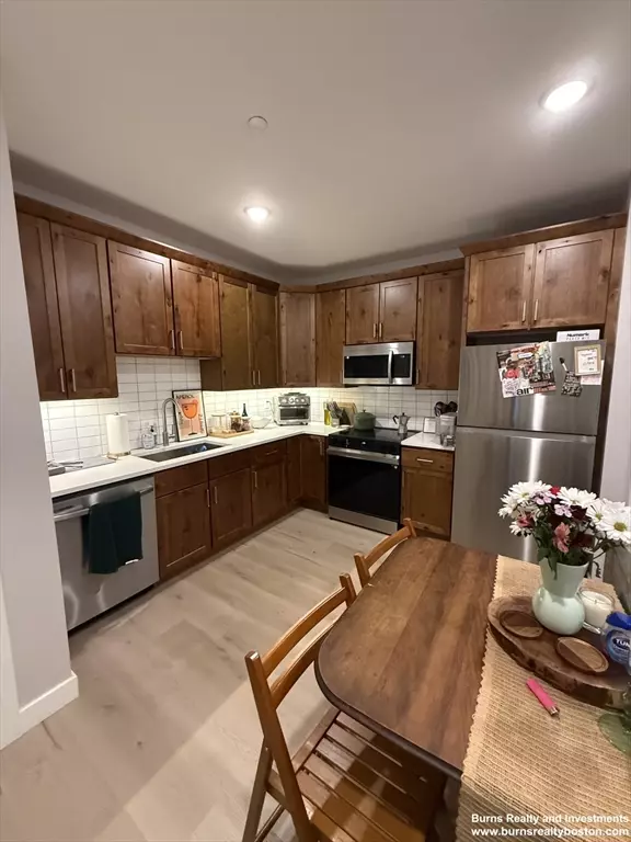Boston, MA 02127,400 W Broadway #404