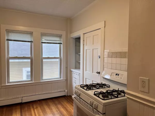 Everett, MA 02149,765 Broadway #10