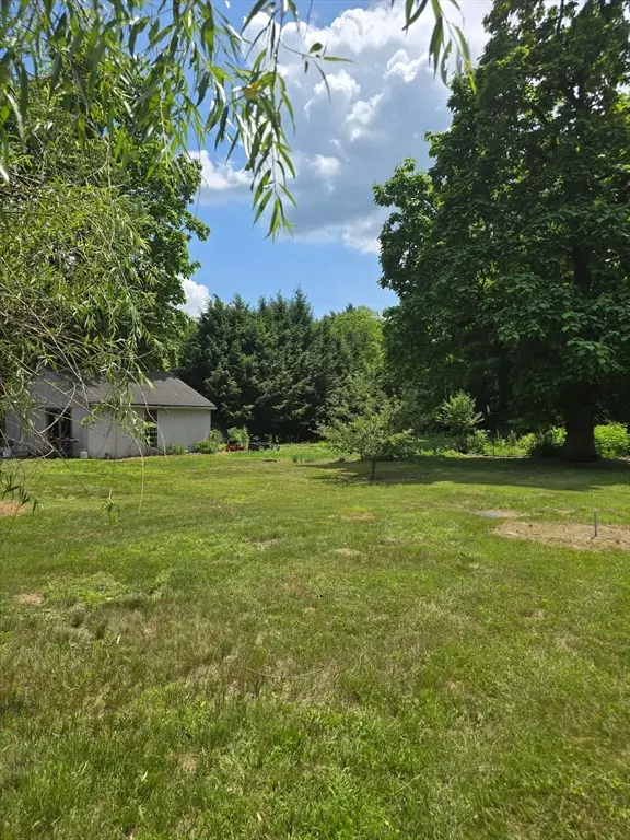 Southampton, MA 01073,30 Gunn