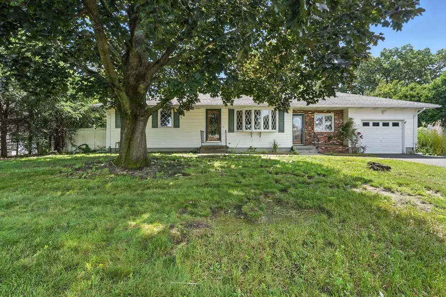 232 Lafayette St, Chicopee, MA 01020