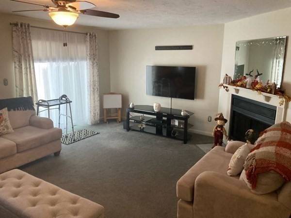Quincy, MA 02169,55 Tinson Rd #3