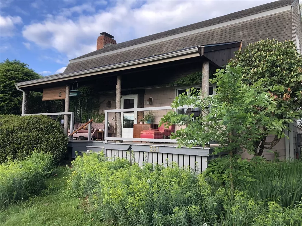 Barre, MA 01005,231 Chamberlain Hill Rd