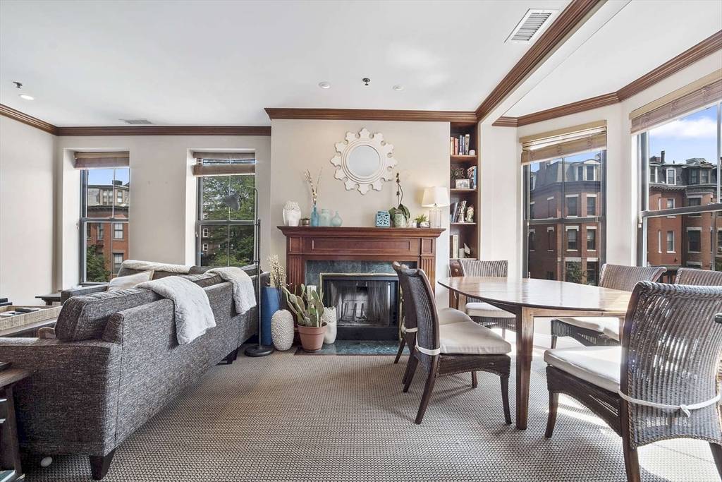 Boston, MA 02116,14 Clarendon Street #202