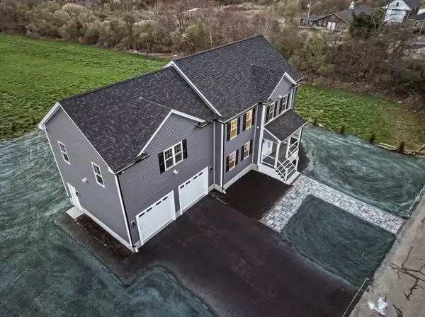 Dartmouth, MA 02747,318 Old Westport