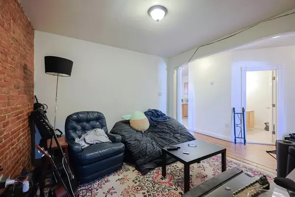 Boston, MA 02134,35 Adamson Street #2