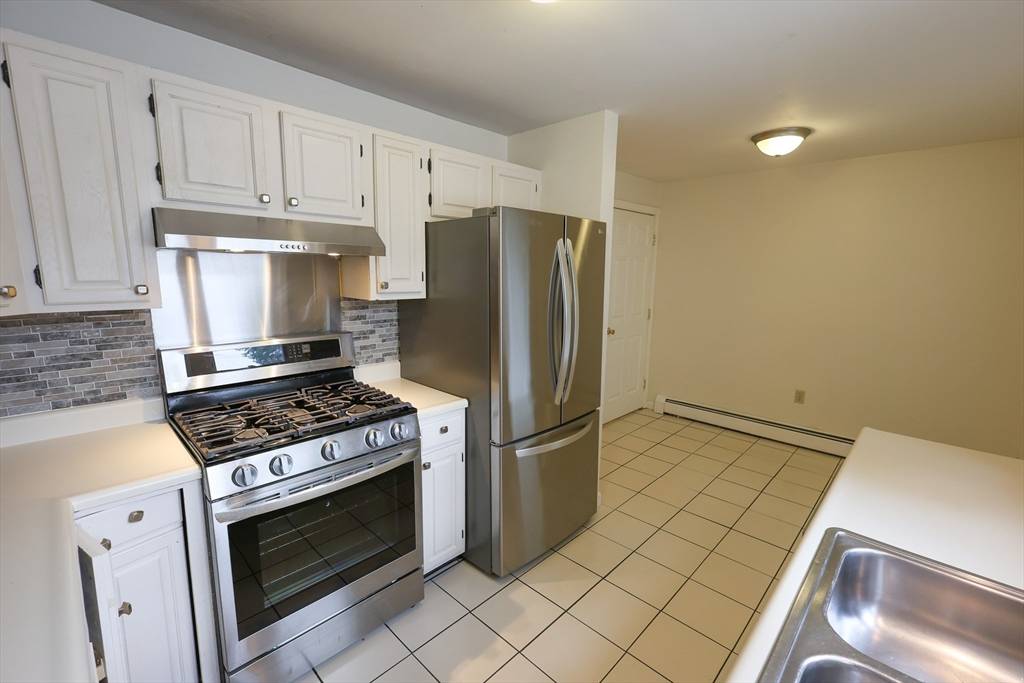 Boston, MA 02131,8 Mount Calvary Road #8