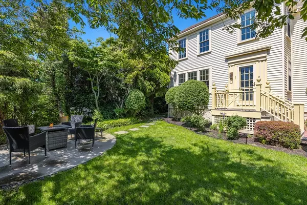 26 Bradford Street #Unit 1, Provincetown, MA 02657