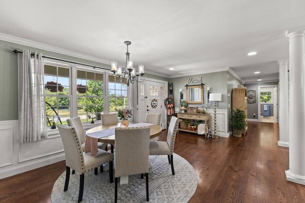 Swansea, MA 02777,92 Buckingham Dr