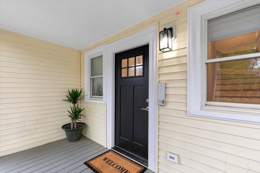 Brookline, MA 02467,755 Boylston St #2