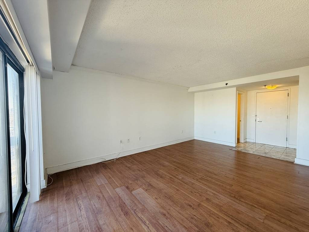 Boston, MA 02134,15 N Beacon St #801