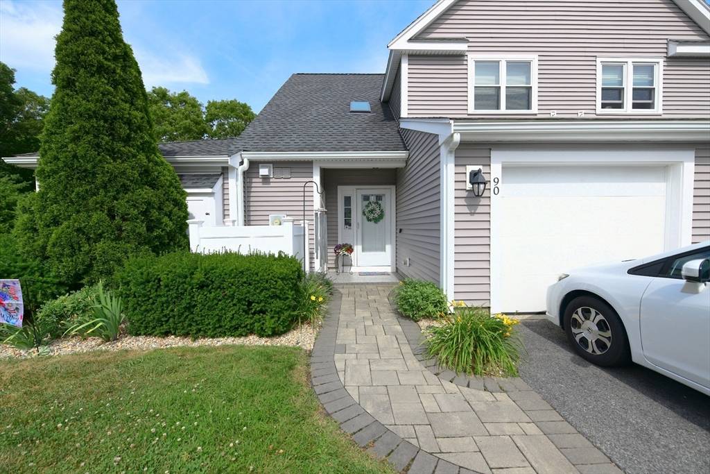 Plymouth, MA 02360,90 Fairway Dr #90