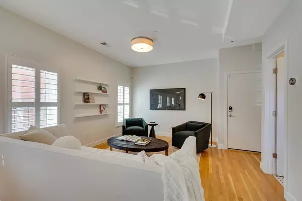 Boston, MA 02118,242 Shawmut Ave #Apt 1B