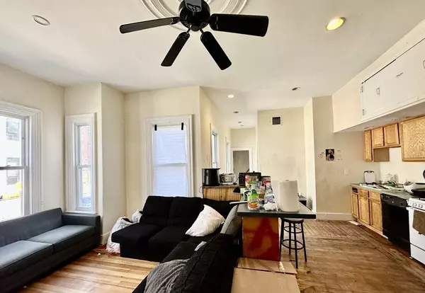 Boston, MA 02134,20 Highgate St #20