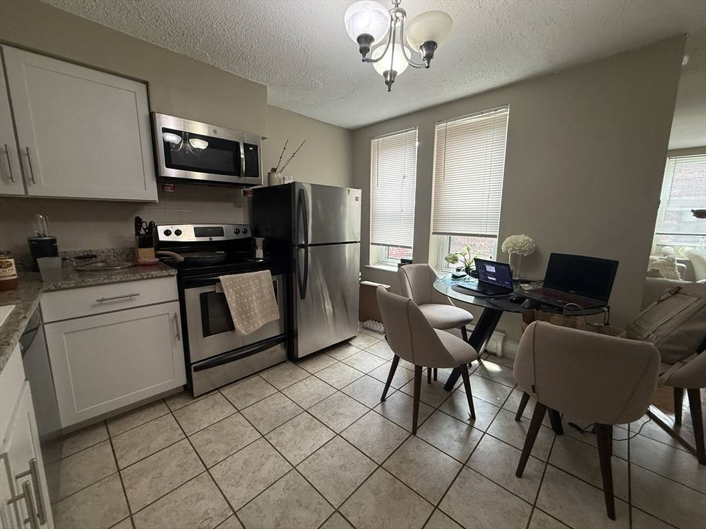 Boston, MA 02115,9 Blackwood #23