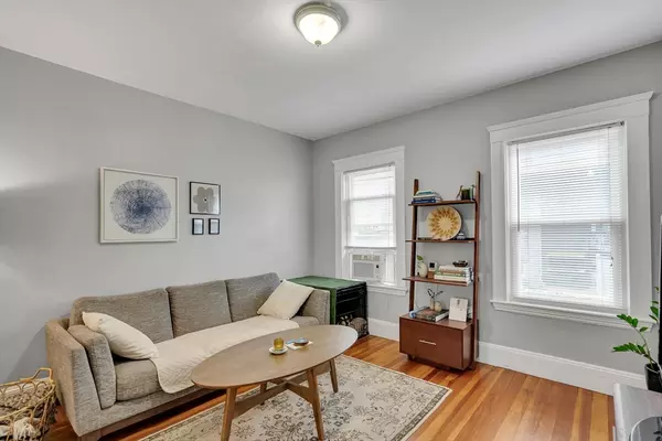 6 Mortimer Pl, Somerville, MA 02145