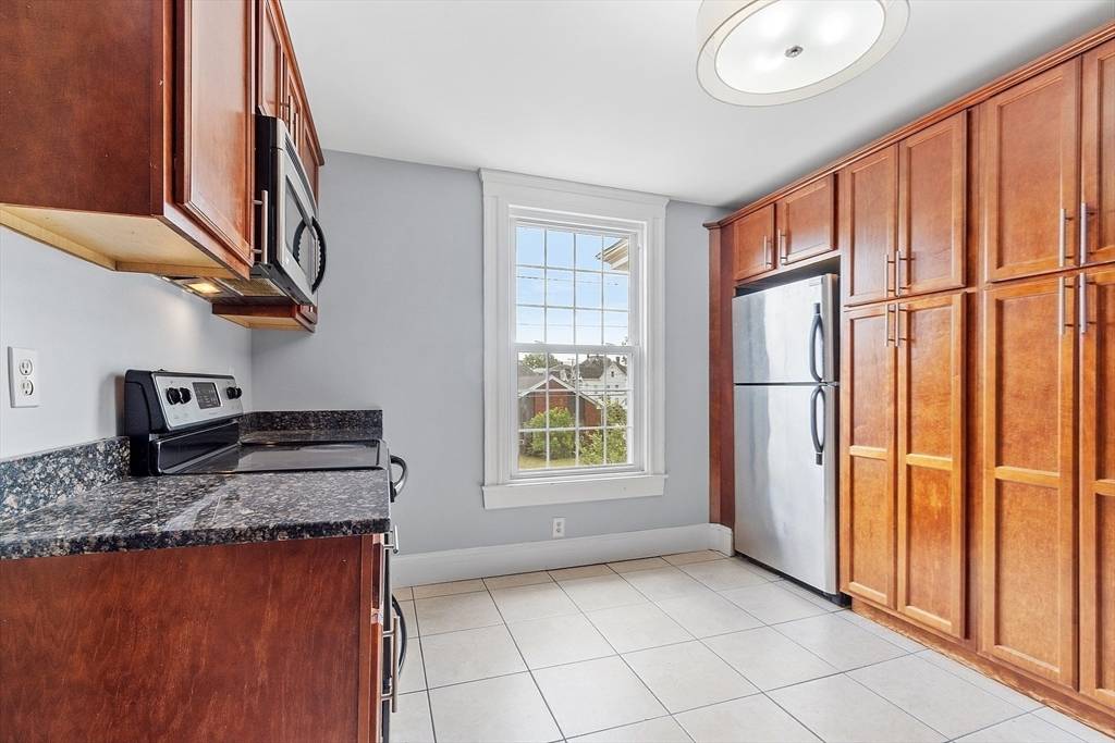 Haverhill, MA 01830,405 Main Street #3