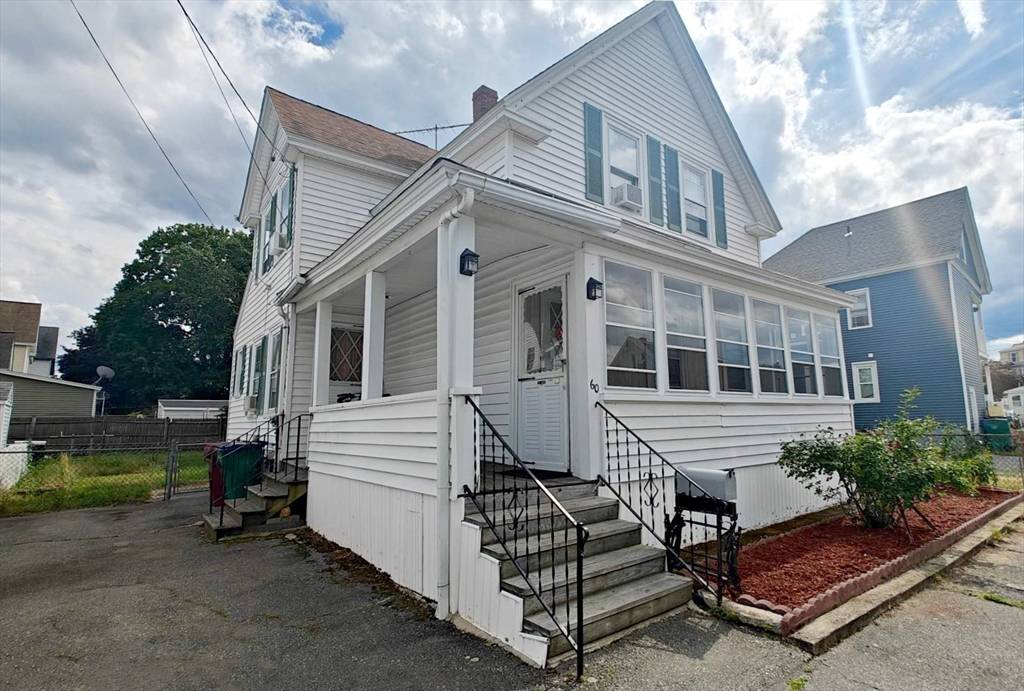 60 Bodwell Ave, Lowell, MA 01854